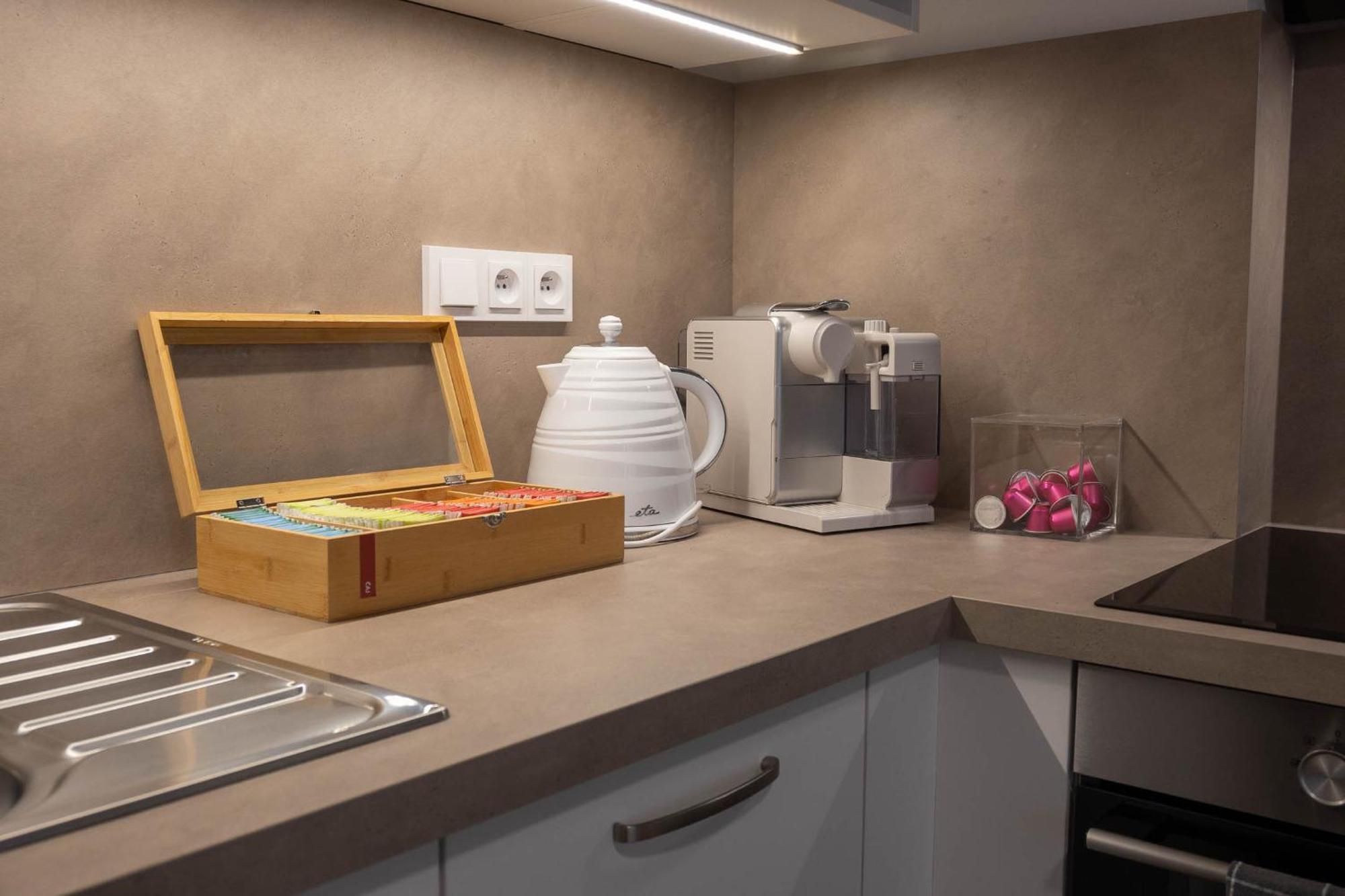 Apartman U Vystaviste ออลอโมตซ์ ภายนอก รูปภาพ